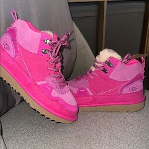 UGG Kids' Highland Hi Heritage sneaker boots Raspberry Sorbet/Rock Rose colorway